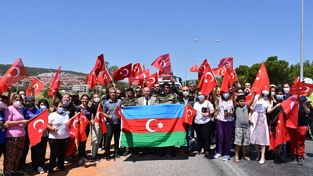 Can Gardaşlarımızı Türk Bayraklarıyla uğurladık