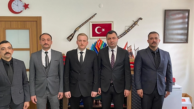 Demirel'den Ülkü Ocakları Genel Başkanı'na ziyaret