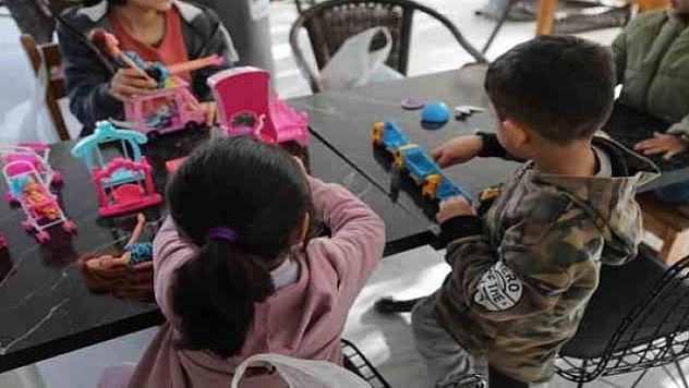 DEPREMZEDE MİSAFİRLERİN İHTİYAÇLARI GİDERİLİYOR