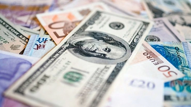 Dolar ve Euro Haftaya Nasıl Başladı?