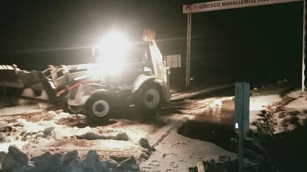 Dolu Yağışına Belediyeden Anında Müdahale