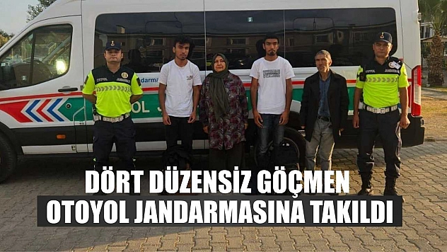 Dört düzensiz göçmen otoyol jandarmasına takıldı