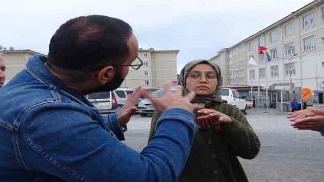 ENGELLİ ÇİFT, NAMAZA KALKINCA DEPREMDEN SAĞ KURTULDU