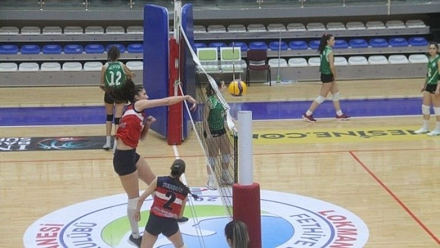 Fethiye'nin Sultanları ilk yarıyı yenilgisiz kapattı 3-0