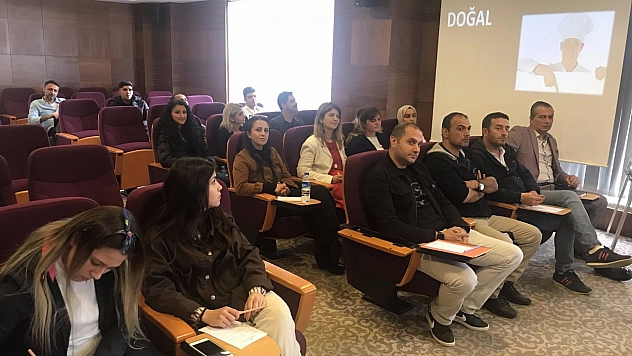 FTSO'da turizm sektöründe müşteri memnuniyeti eğitimi verildi
