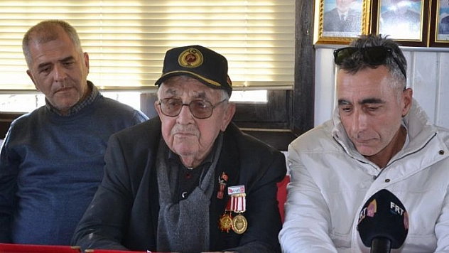 Gaziler Derneği'ne yazıcı ve nakit para deviri