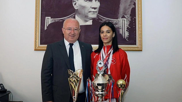 Genç karate sporcusu  Milli takıma seçildi