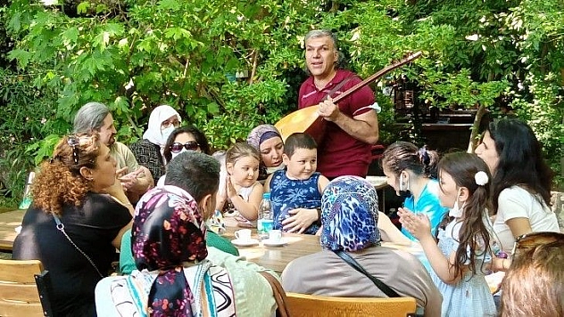 Görme engelliler Yakapark'ta buluştu