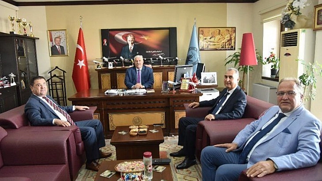 Havalimanı Başmüdürü ve Garnizon Komutanı'na ziyaret