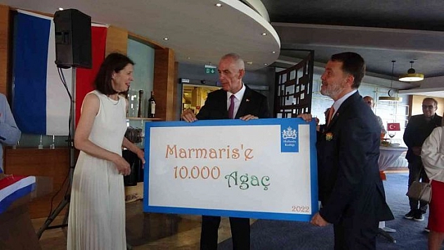 Hollanda Kral Günü, Ankara Büyükelçisi Kwaasteniet'in katılımı ile Marmaris'te kutlandı
