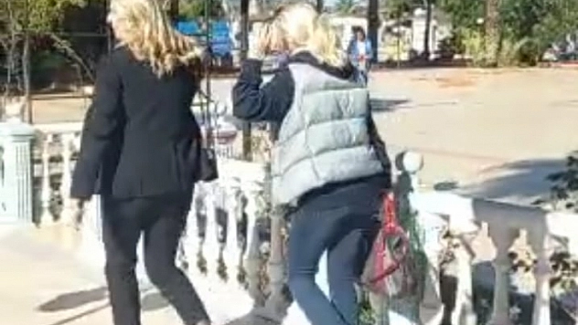 İYİ PARTİ İLÇE KONGRESİNDE SALONU TERK ETTİLER