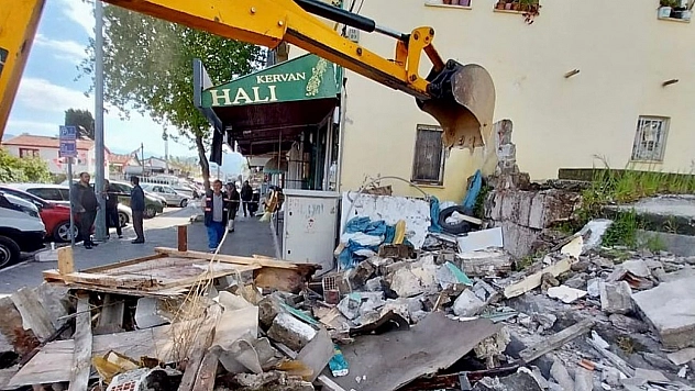 Bina yıkımı yapıldı