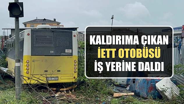 Kaldırıma çıkan İETT otobüsü iş yerine daldı