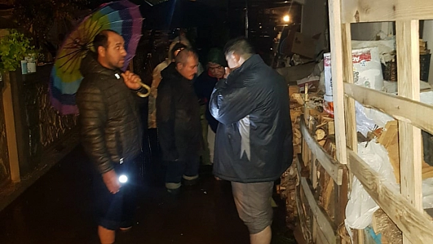 KAYMAKAM KARAMAN, ŞİDDETLİ YAĞIŞ SONRASI İNCELEMELERDE BULUNDU