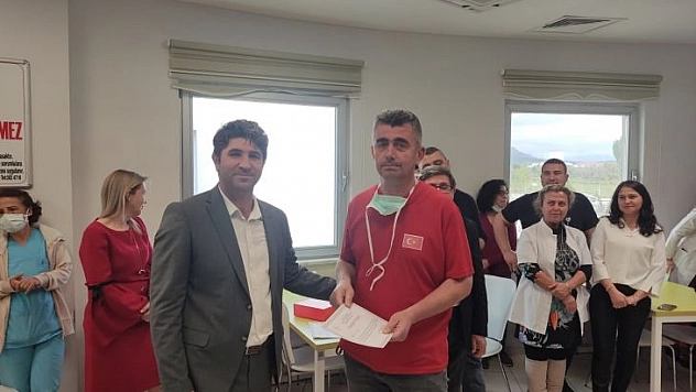 KÖYCEĞİZ DEVLET HASTANESİ'NDEN DEPREM BÖLGESİNDE GÖNÜLLÜ ÇALIŞAN PERSONELE TEŞEKKÜR