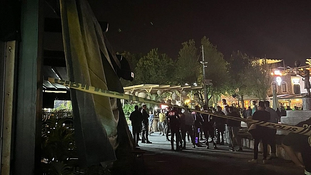 Eğlence mekanında 'Damsız almıyoruz' kavgası: 10 yaralı