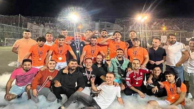 MARMARİS'TE SMA HASTASI ZEHRA BEBEK İÇİN DÜZENLENEN TURNUVADA 100 BİN TL TOPLANDI