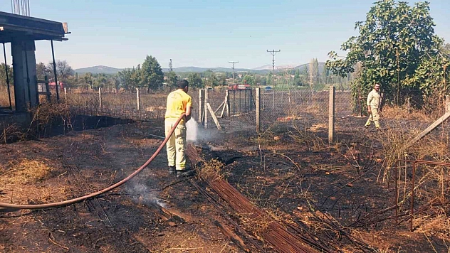 Arazi yangını büyümeden söndürüldü