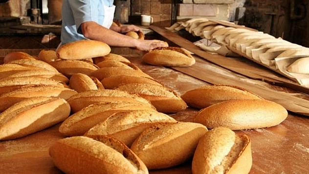 Meşelik ve Mumcular'da ekmek 7 TL