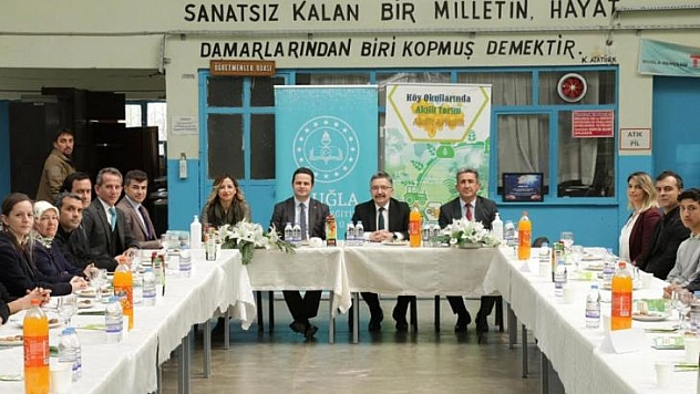 MESLEK LİSESİNDE AKILLI KOVAN ÜRETİLDİ