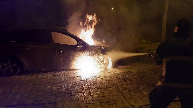 Milas'ta otomobil küle döndü