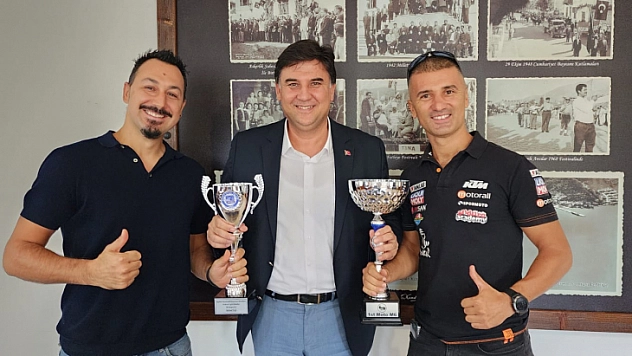 MİLLİ SPORCU SERKAN ÖZDEMİR VE ÖZGÜR YÖRÜK KARACA'YA ZİYARETTE BULUNDU