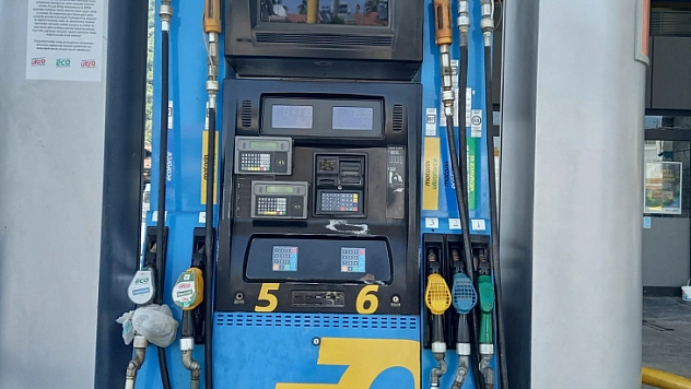 Motorine üst üste zam! Litresi 30 TL'yi geçti