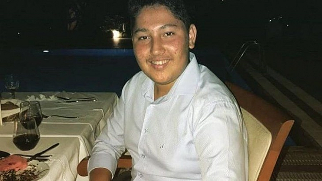 Motosikletten düşen 20 yaşındaki genç hayatını kaybetti