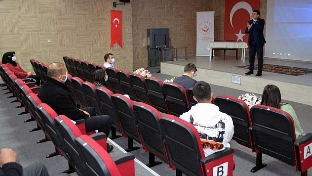 Muğla'da 'İş hayatına uyum' semineri