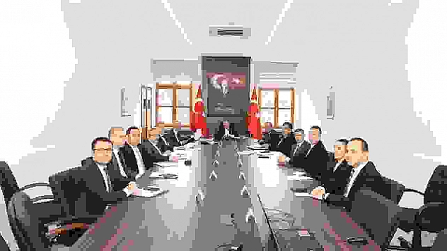 Vali Tavlı başkanlığında seçim güvenliği toplantısı yapıldı