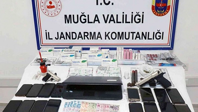 MUĞLA JANDARMASINDAN 'KÖKÜNÜ KURUTMA' OPERASYONU