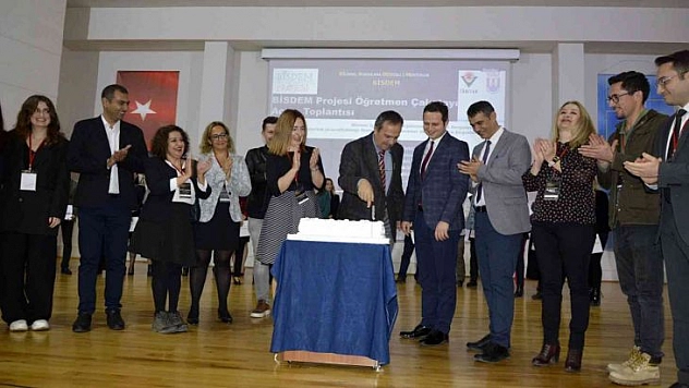 ÖĞRETMENLERE BİSDEM ÇALIŞTAYI