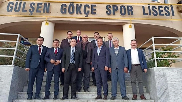 Öztürk'ten Spor Lisesine ziyaret