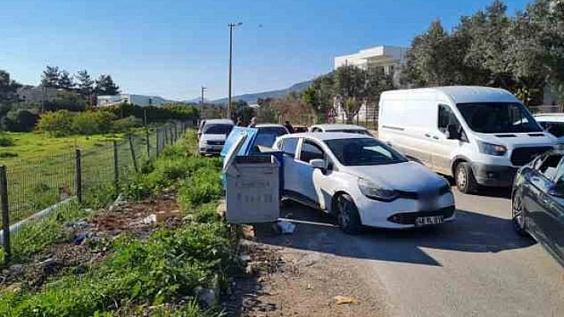 POLİSTEN KAÇARKEN KAZA YAPTI, KOVALAMACA SONUCU YAKALANDI
