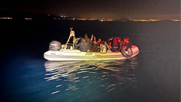 Sahil Güvenlik Ekiplerince Göçmenler Yakalandı