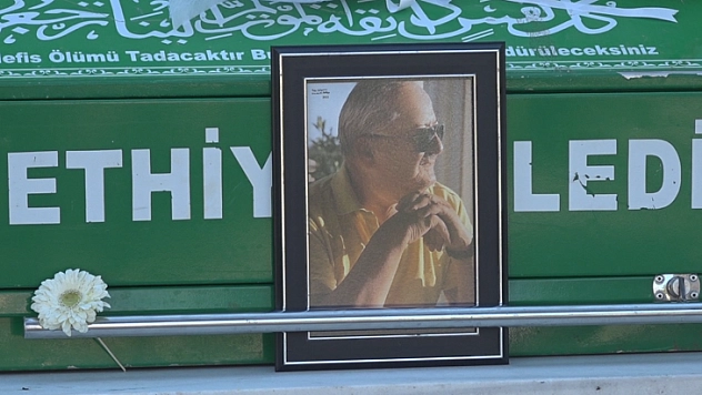 Sevilen Eczacı Şeref Büber hayatını kaybetti