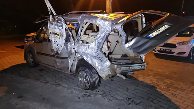 Seydikemer'de kaza: 2 yaralı