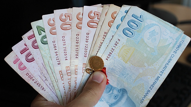 SGK Uzmanı Açıkladı - İşte asgari ücretteki zam senaryoları...