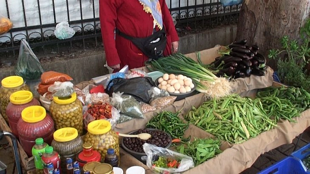 Tek derdi çocuğunun okul masrafı