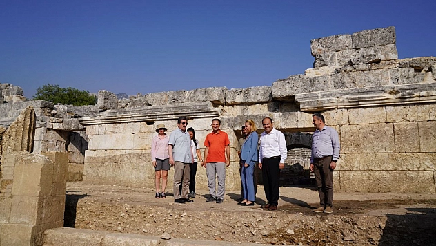 Vali, Kaymakam ve Belediye Başkanı  Tlos'u Ziyaret Ettiler