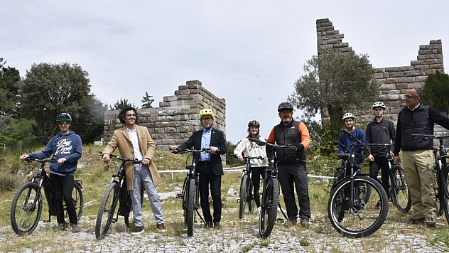 Turizm Haftası kapsamında bisiklet turu düzenlendi