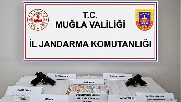 UYUŞTURUCU OPERASYONUNDA 5 ŞÜPHELİ GÖZALTINA ALINDI