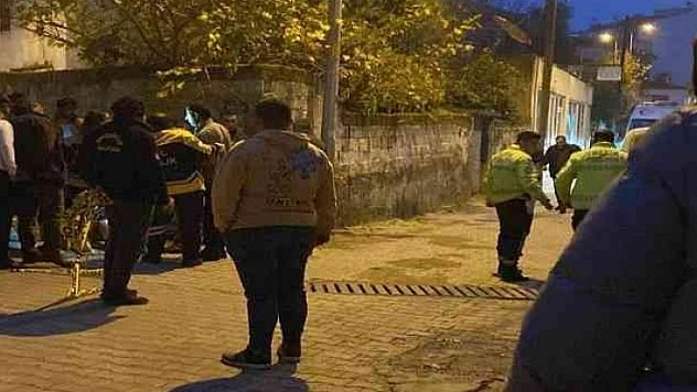 YATAĞAN'DA SİLAHLI KAVGA: 4 YARALI