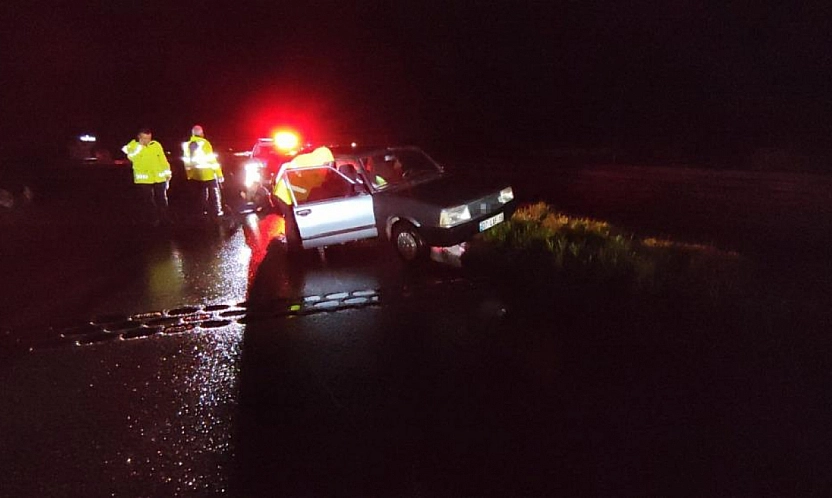 Alkollü Sürücü Refüje Çarptı: 300 Promil Alkollü Çıktı