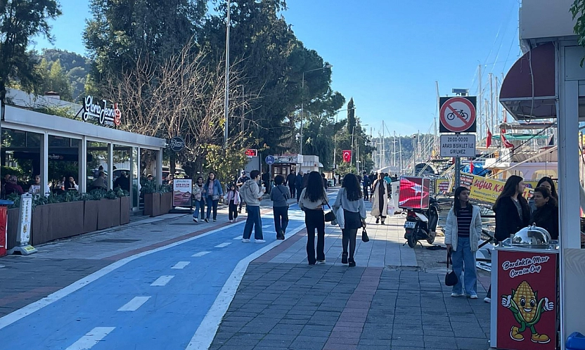 Fethiye'de bahar havası: 'Kışı da güzel, yazı da'