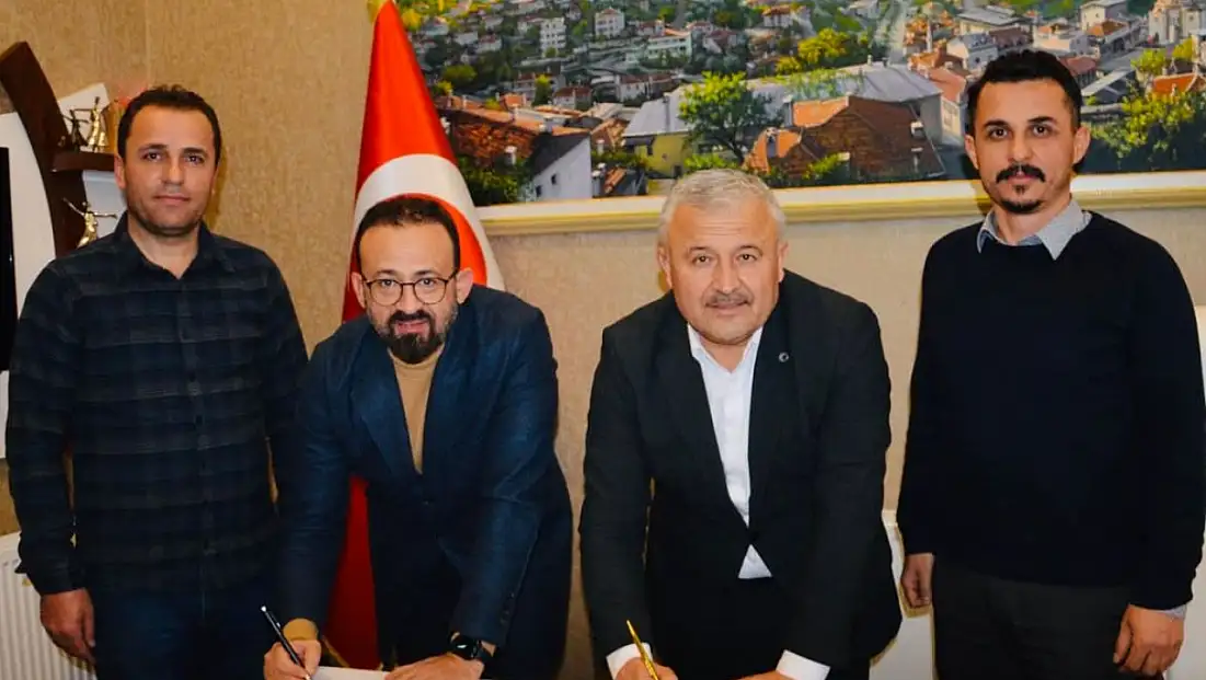 Kavaklıdere Belediyesi'nde kadrolu işçilere zam yapıldı