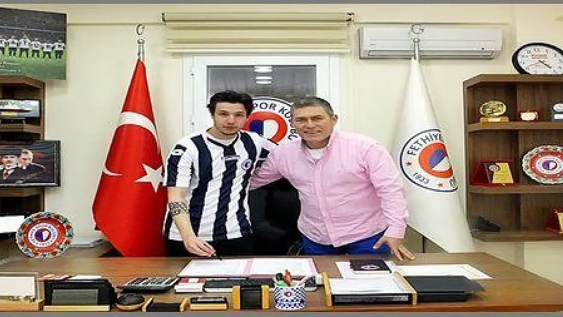 FETHİYESPOR TRANSFERİN SON GÜNÜNDE RENKLERİNE 2 FUTBOLCU KATTI