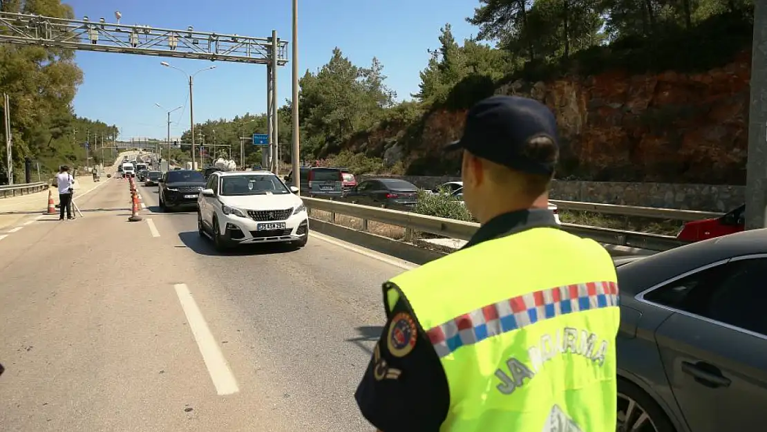 100 binden fazla araç girdi, güvenlik en üst seviyeye çıkarıldı