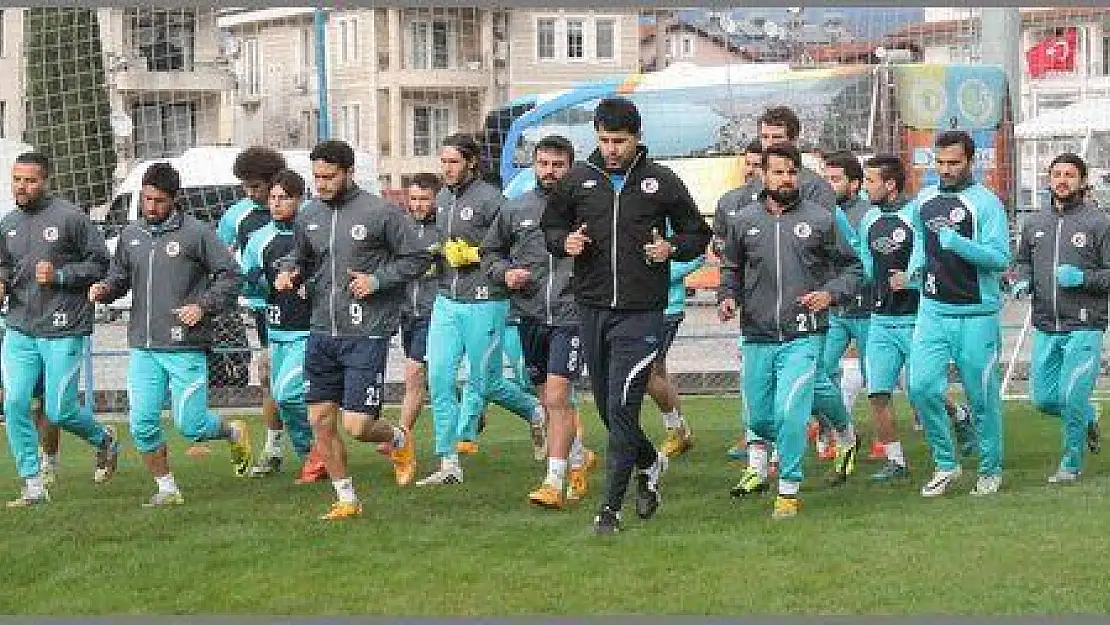 FETHİYESPOR 4 MAÇTA 10 PUAN TOPLADI