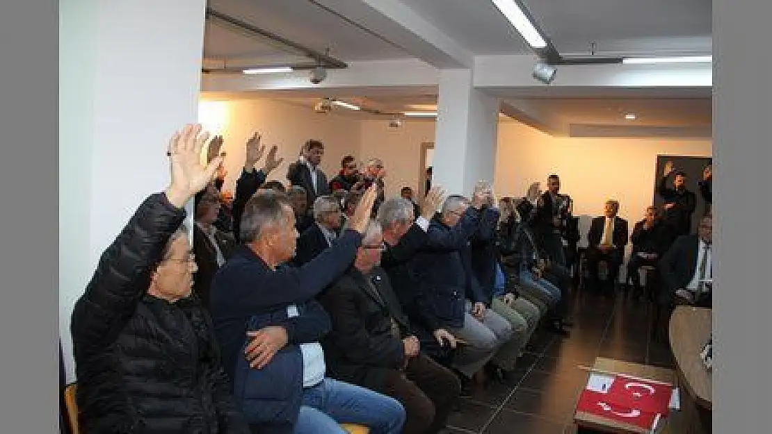 İYİ PARTİ İLK KONGRESİNİ YAPTI